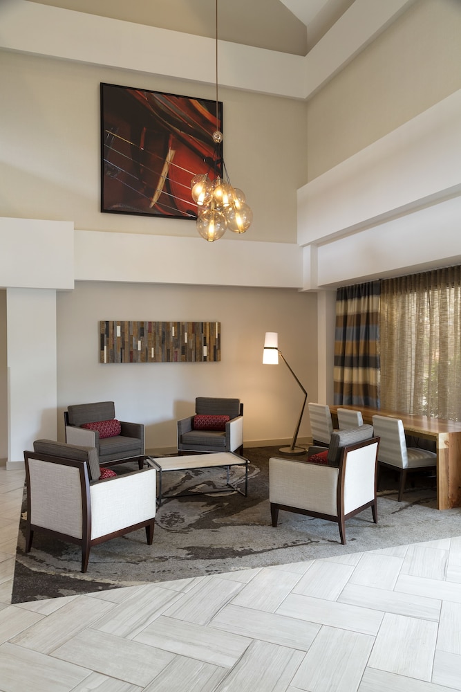 DoubleTree Suites by Hilton Nashville Airport - photo 7