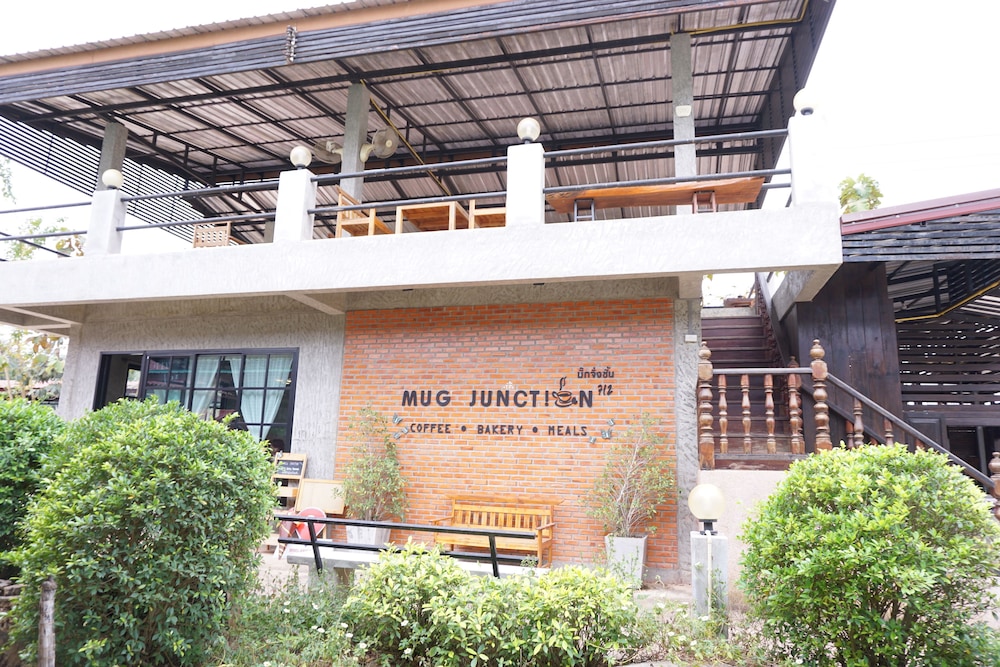 Khontong Resort in Chiang Khan, Thailand