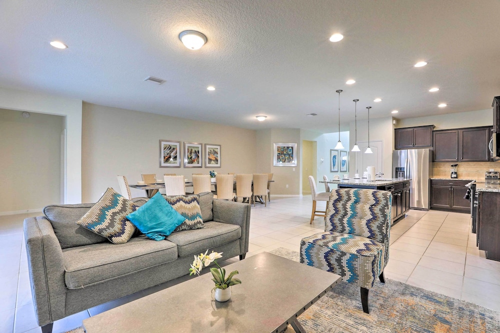 New Upscale 8BR Kissimmee Retreat with Private Pool Spa & Resort Amenities 7 Mi to Disney - photo 20