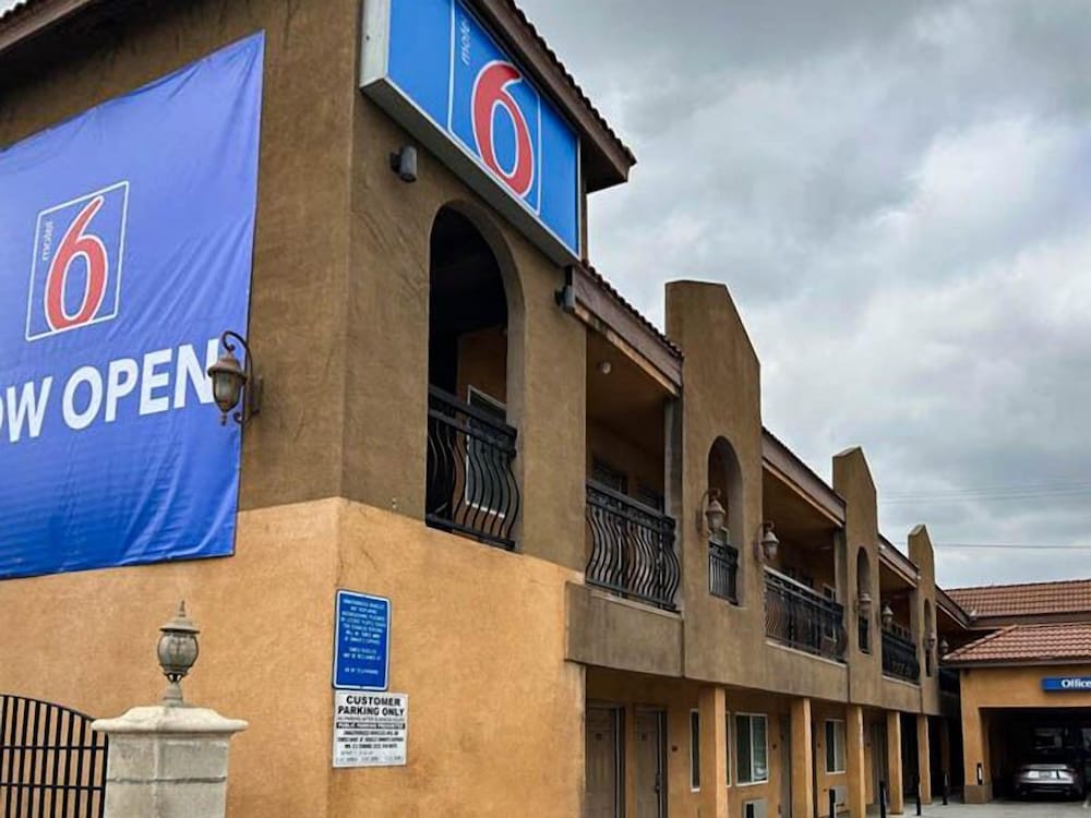 Motel6 South Gate CA - photo 29