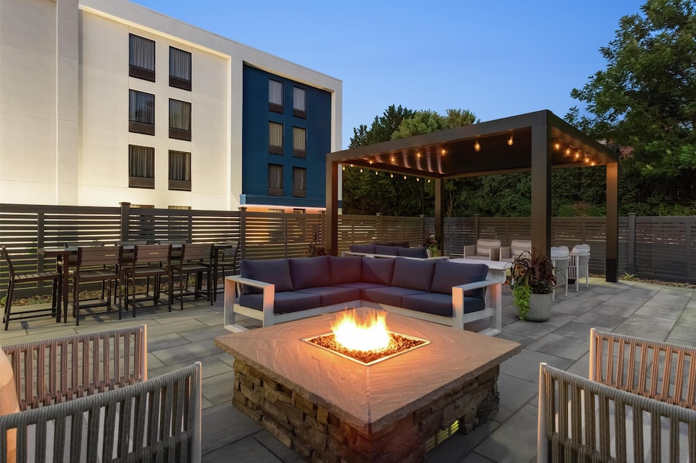 Hampton Inn Hagerstown - photo 28