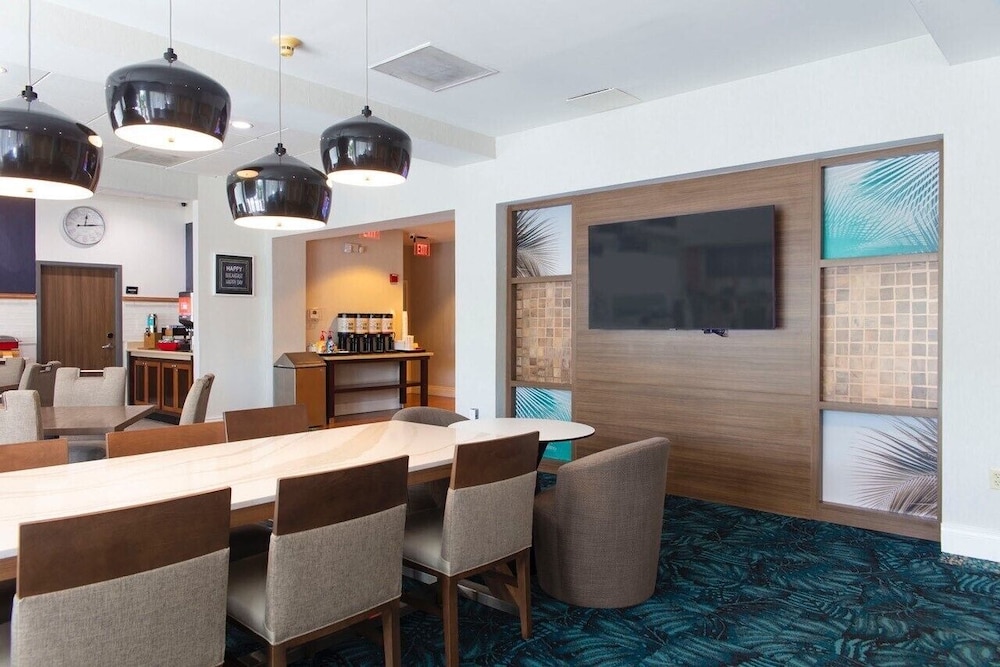 Hampton Inn Ft. Lauderdale West Pembroke Pines - photo 3