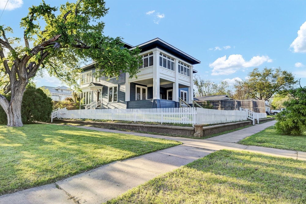 Thames Home 19764141 — Taylor