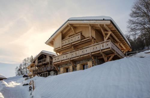 Touti LUXURY & NEW BUILD chalet 10 pers by Alpvision Résidences — 4-Star Luxury Hotel in Vex, Switzerland