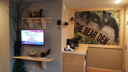 Bear Cove Inn - photo 22