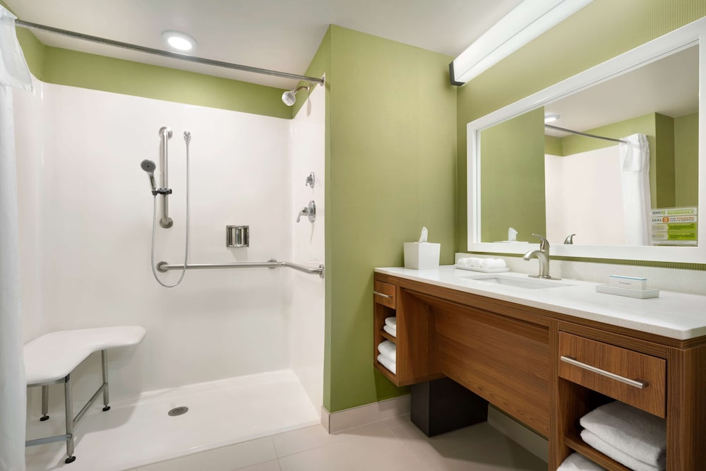 Home2 Suites by Hilton Roanoke VA - photo 25