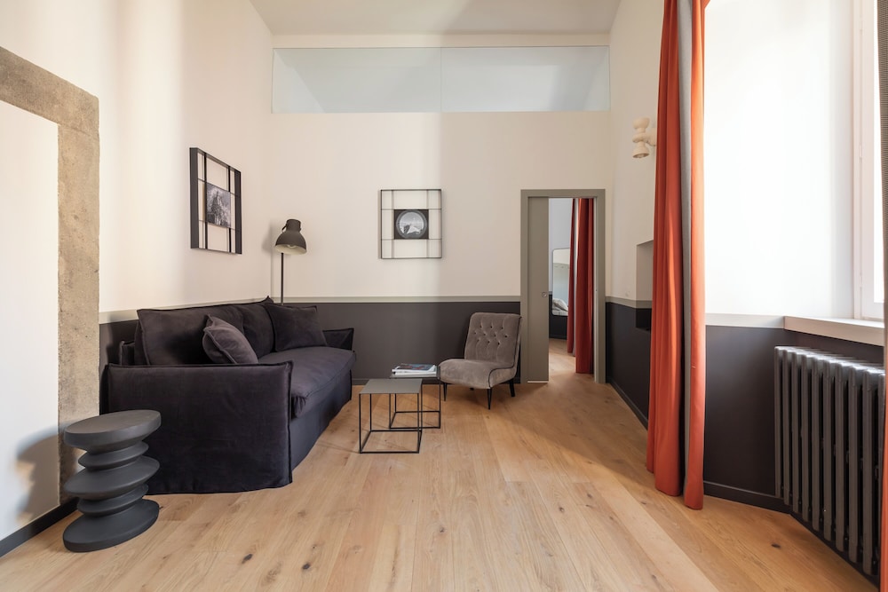 Mami's Home Trastevere apt with private terrace — 4-Star Luxury Hotel in Rome, Italy