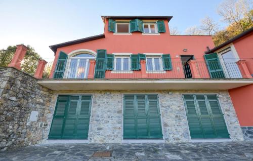3 Bedroom Nice Home In Ne — 4-Star Luxury Hotel in Cicagna, Italy