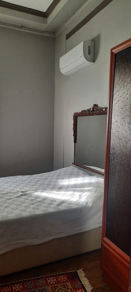 Burcu Pansiyon - last minute hotel in Ayvalik