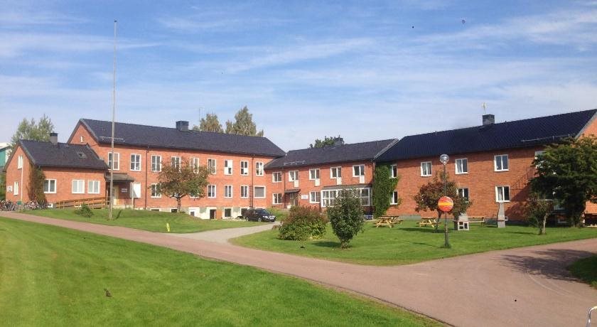 Kullan - carbon neutral hotel in Unknown City