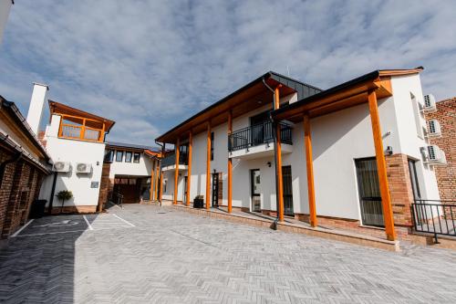 H11 Rooms Esztergom — 5-Star Luxury Hotel in Esztergom, Hungary