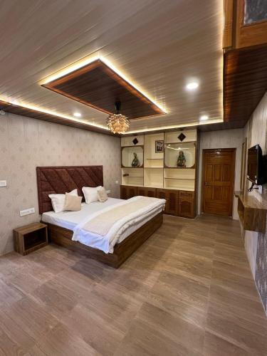 Dolia Pahadi Stays & Cafe’ in Ranikhet, India