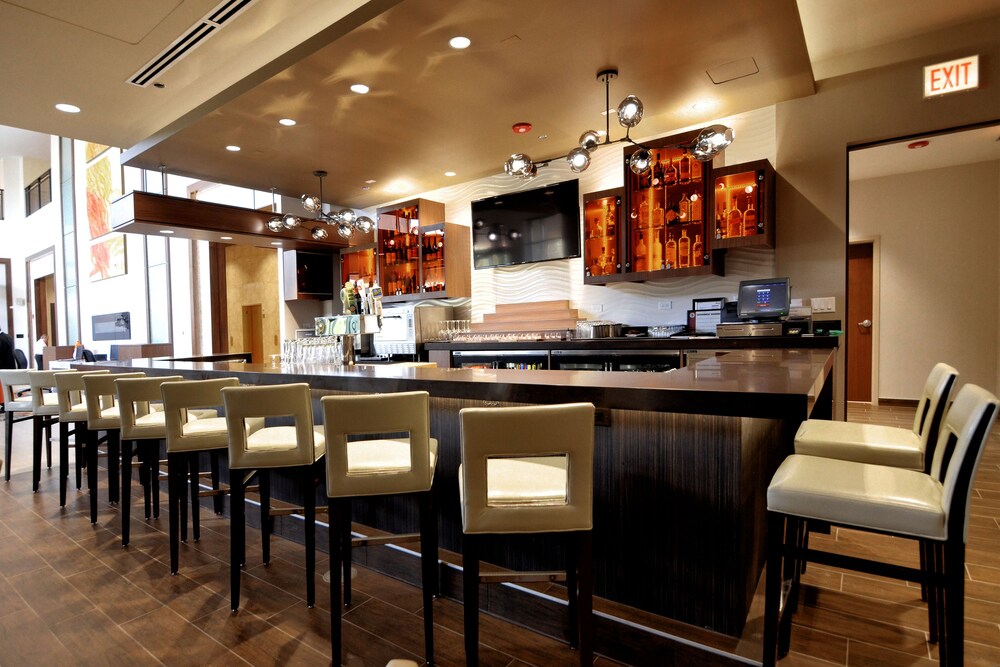 Renaissance Chicago Glenview Suites Hotel - photo 42