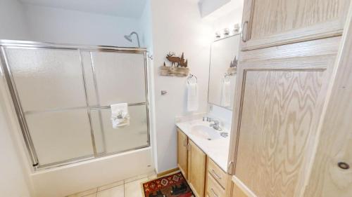 Karlin`s_ranch_house - photo 31