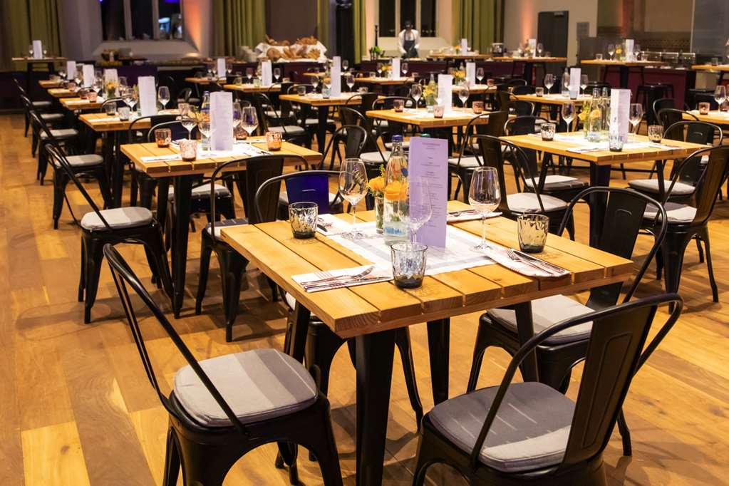 Steigenberger Parkhotel, Braunschweig/Brunswick, Germany -meeting room