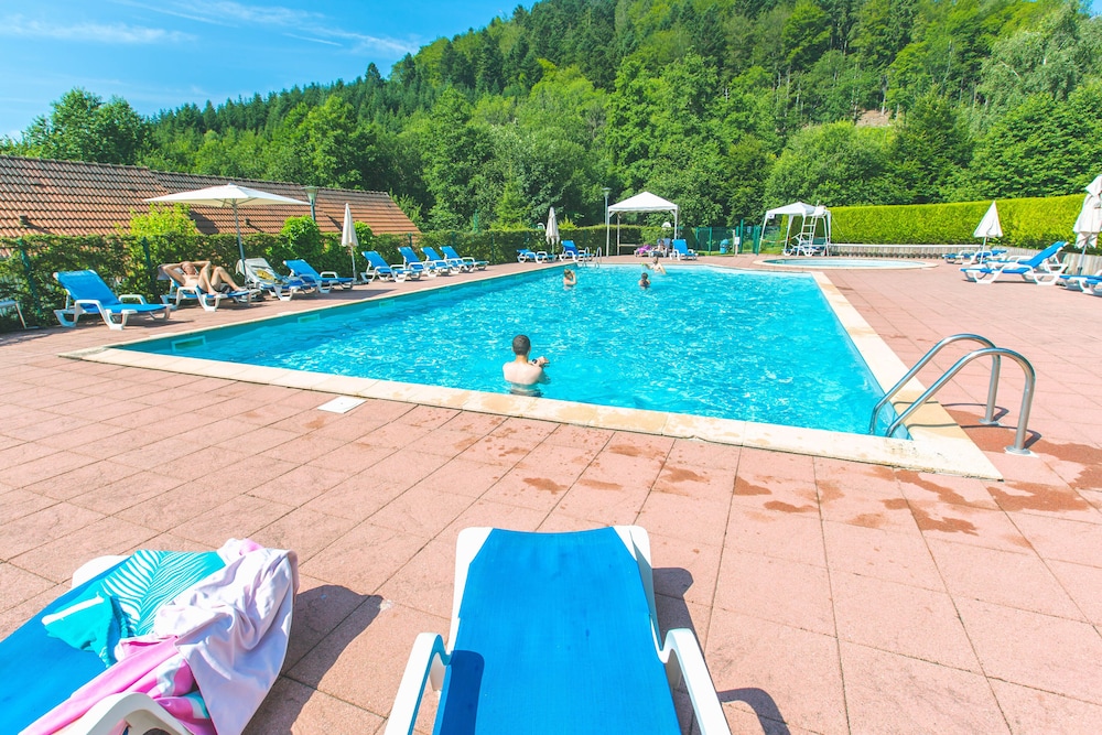 VVF Les Fontaines des Vosges Saales — hotel in Saint-Louis