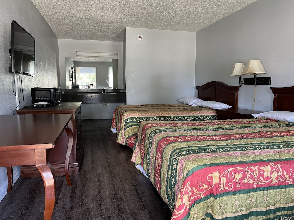 Americas Best Value Inn Indy South - photo 10