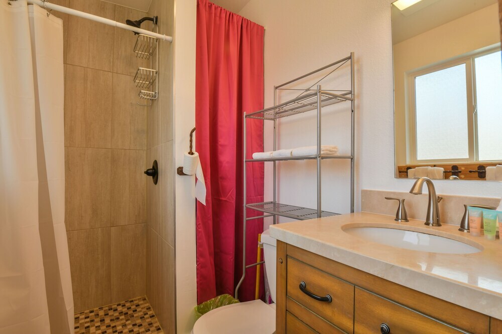 Adventure Haven Near Downtown Rose Tree 3 - photo 8