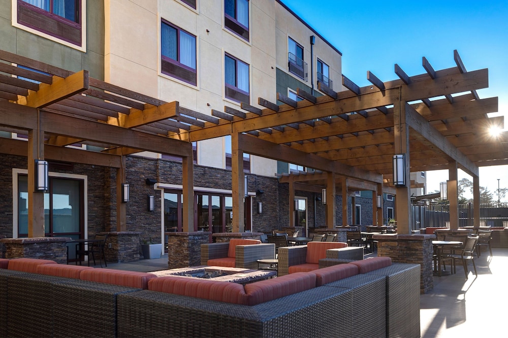 TownePlace Suites San Luis Obispo - photo 54