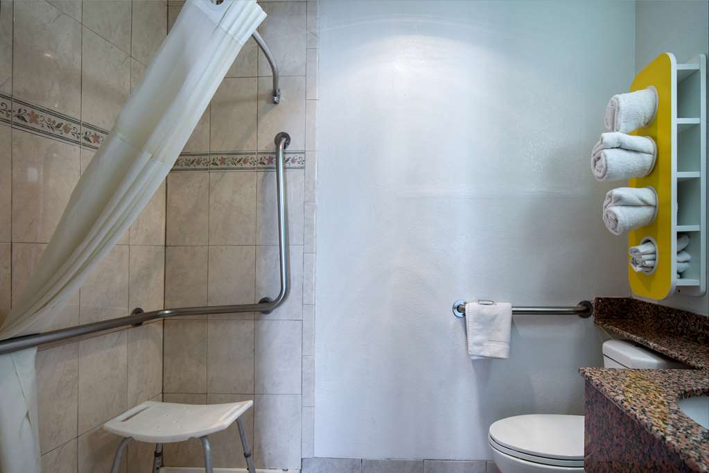 Motel 6 Santa Fe NM Downtown - photo 25