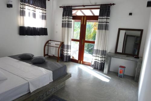 Sudu Guest — hotel near Koggala Airport
