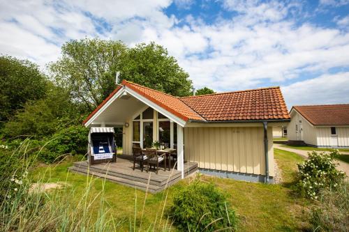 Typ C Pamir Fjordhaus — 4-Star Luxury Hotel in Neustadt In Holstein, Germany