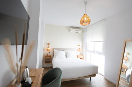La Malagueña by Croma — hotel in Estepona