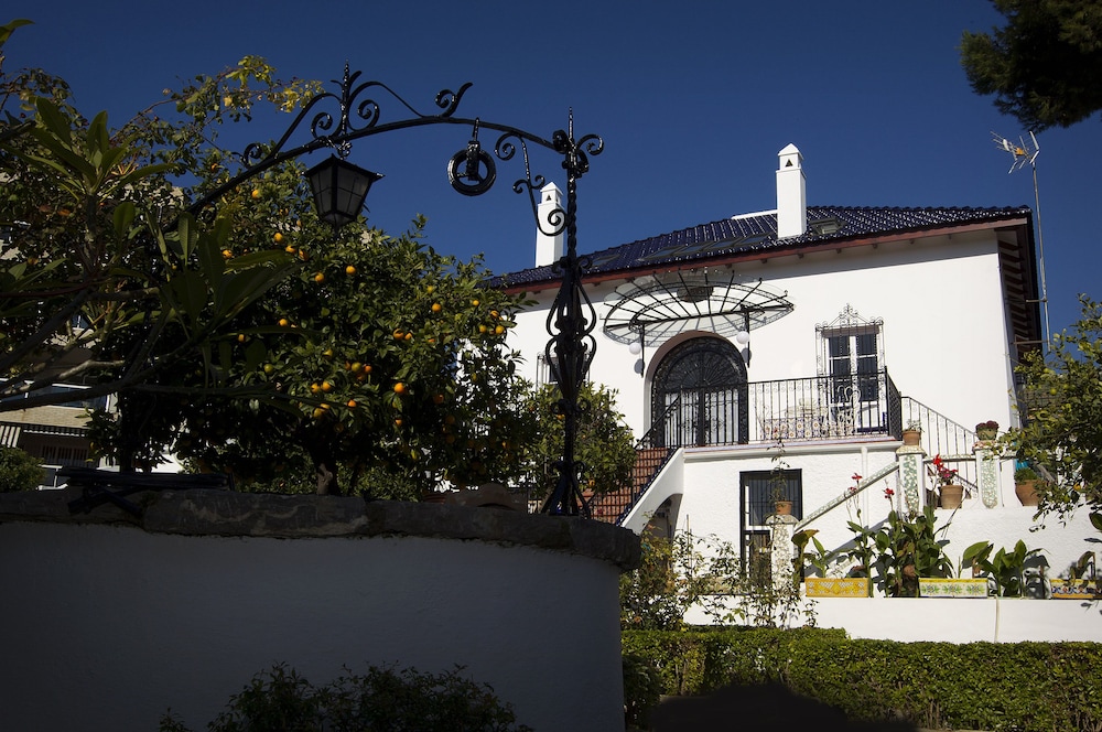 La Francesa Suites - carbon neutral hotel in Malaga