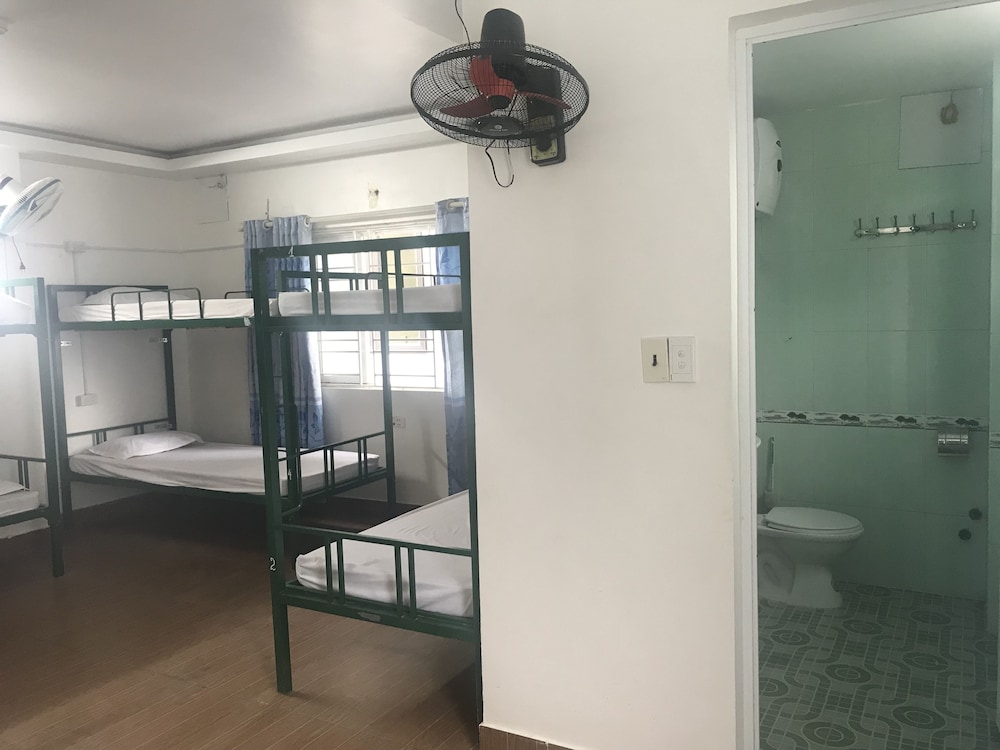 Cong Khanh Hotel - last minute hotel in Haiphong