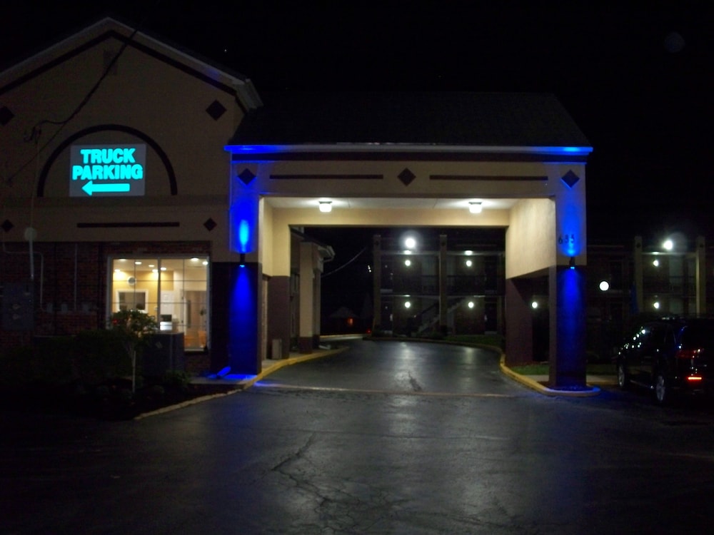 Bluegrass Inn - photo 43