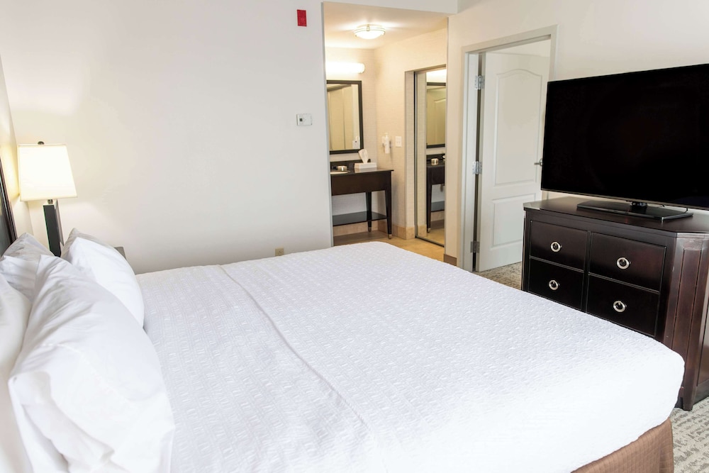 Hampton Inn & Suites Effingham - photo 37