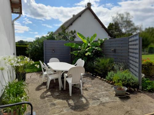 Les Abelias — Hauterive