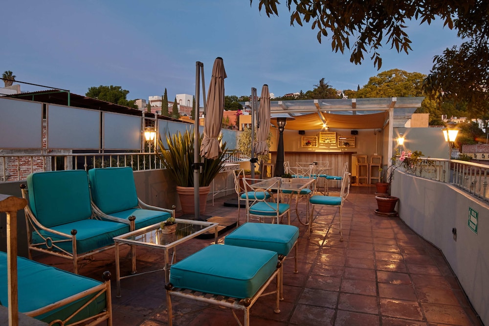 Hotel Casa Aliz — 4-Star Luxury Hotel in San Miguel De Allende, Mexico