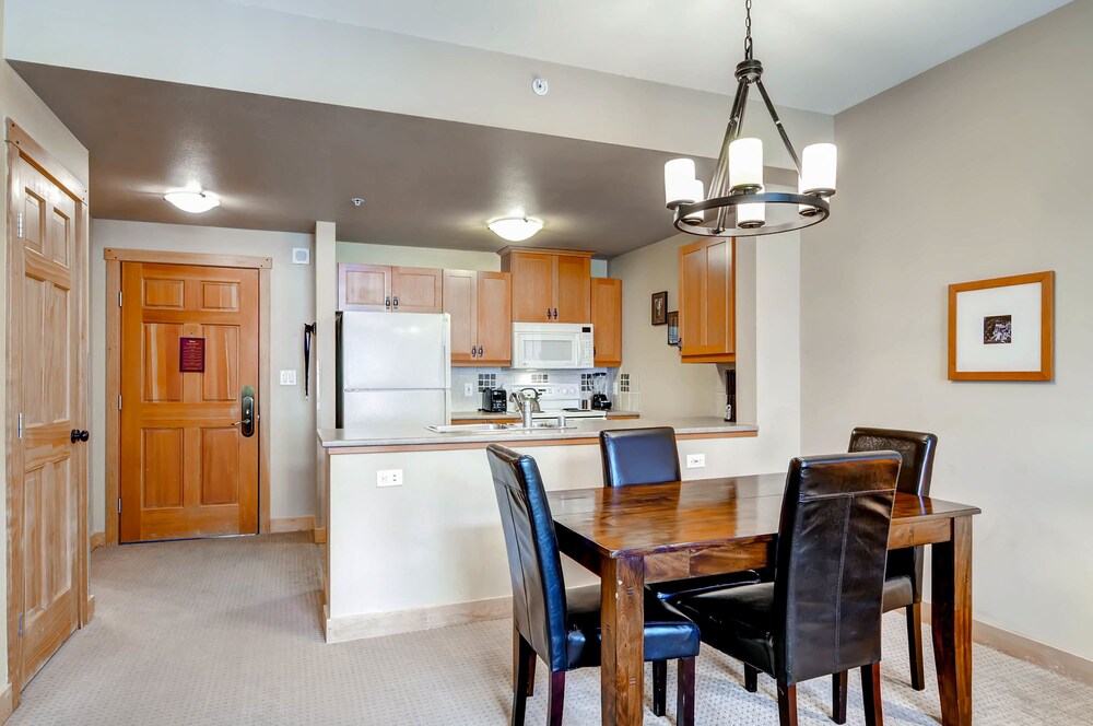 Passage Point at Center Village by Copper Mountain Lodging - photo 21
