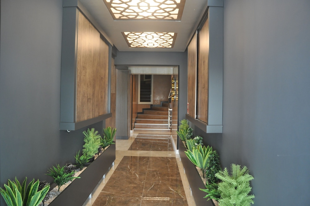 Yalova Sezon Hotel in Yalova, Turkey