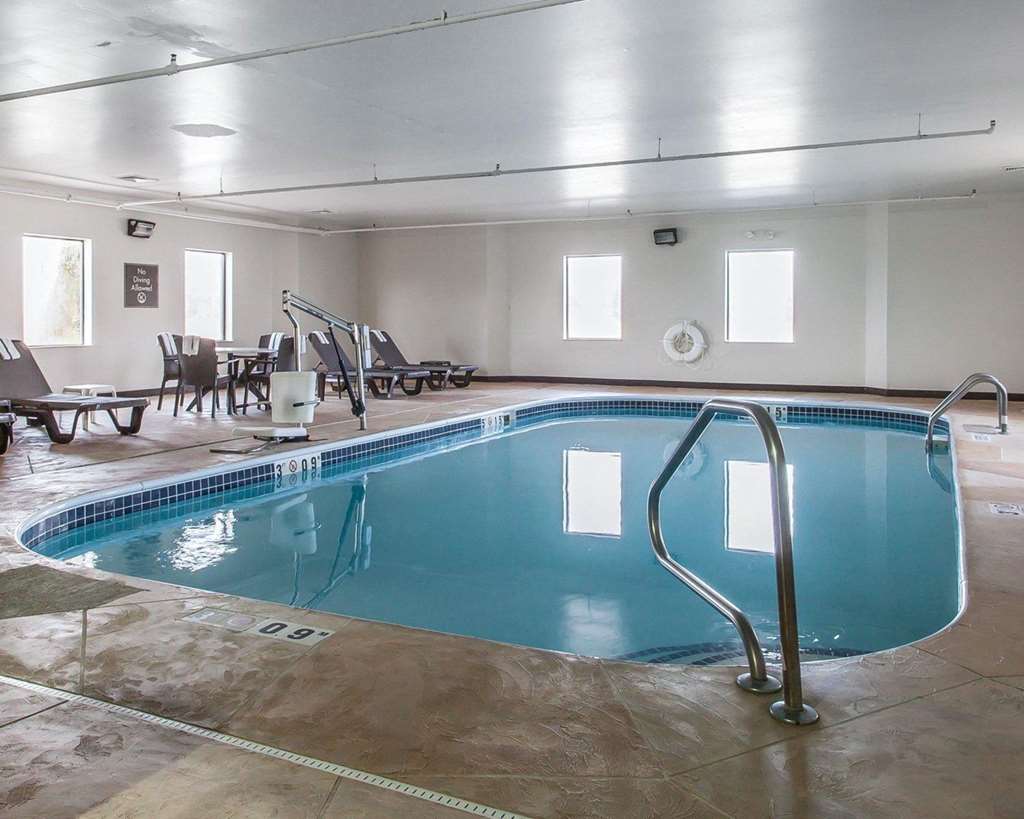 Sleep Inn & Suites Near I 90 and Ashtabula - photo 38