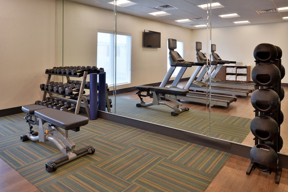 Holiday Inn Express & Suites Alachua Gainesville Area by IHG - photo 44