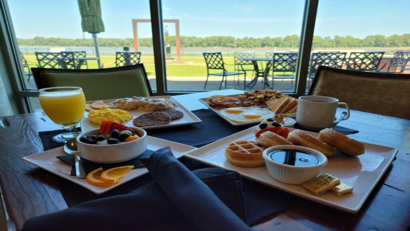 Holiday Inn Owensboro Riverfront by IHG - photo 40