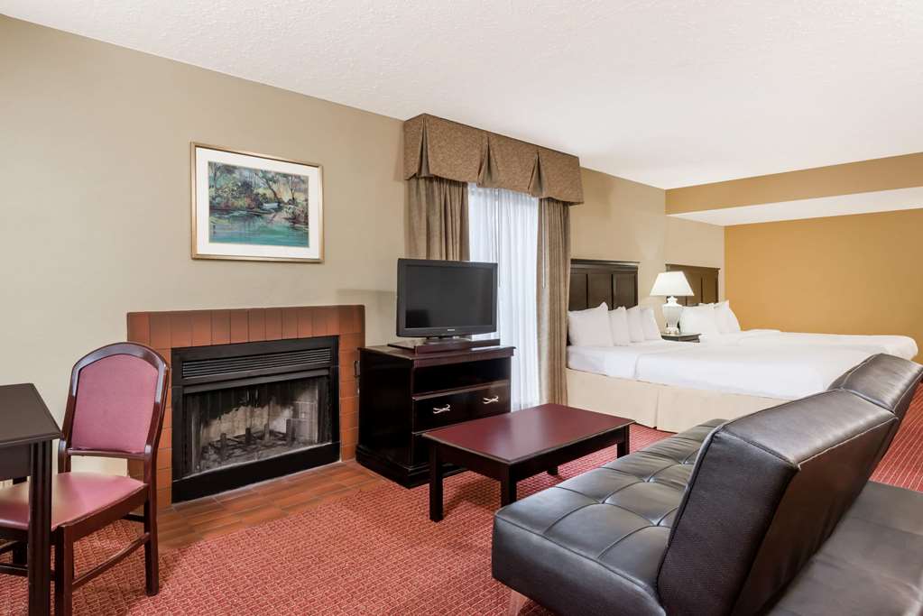 Hawthorn Extended Stay by Wyndham Columbus North - photo 9