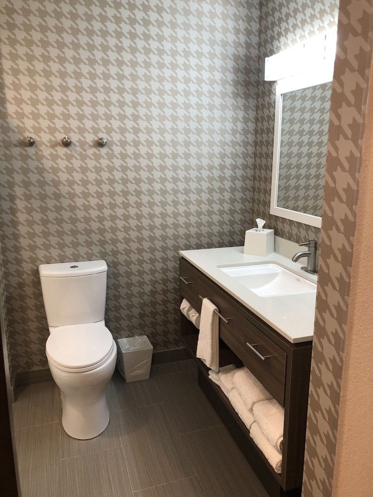 Home2 Suites by Hilton La Porte - photo 22