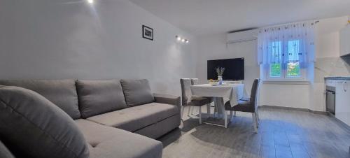Apartment Z — 4-Star Luxury Hotel in Sibenik, Croatia