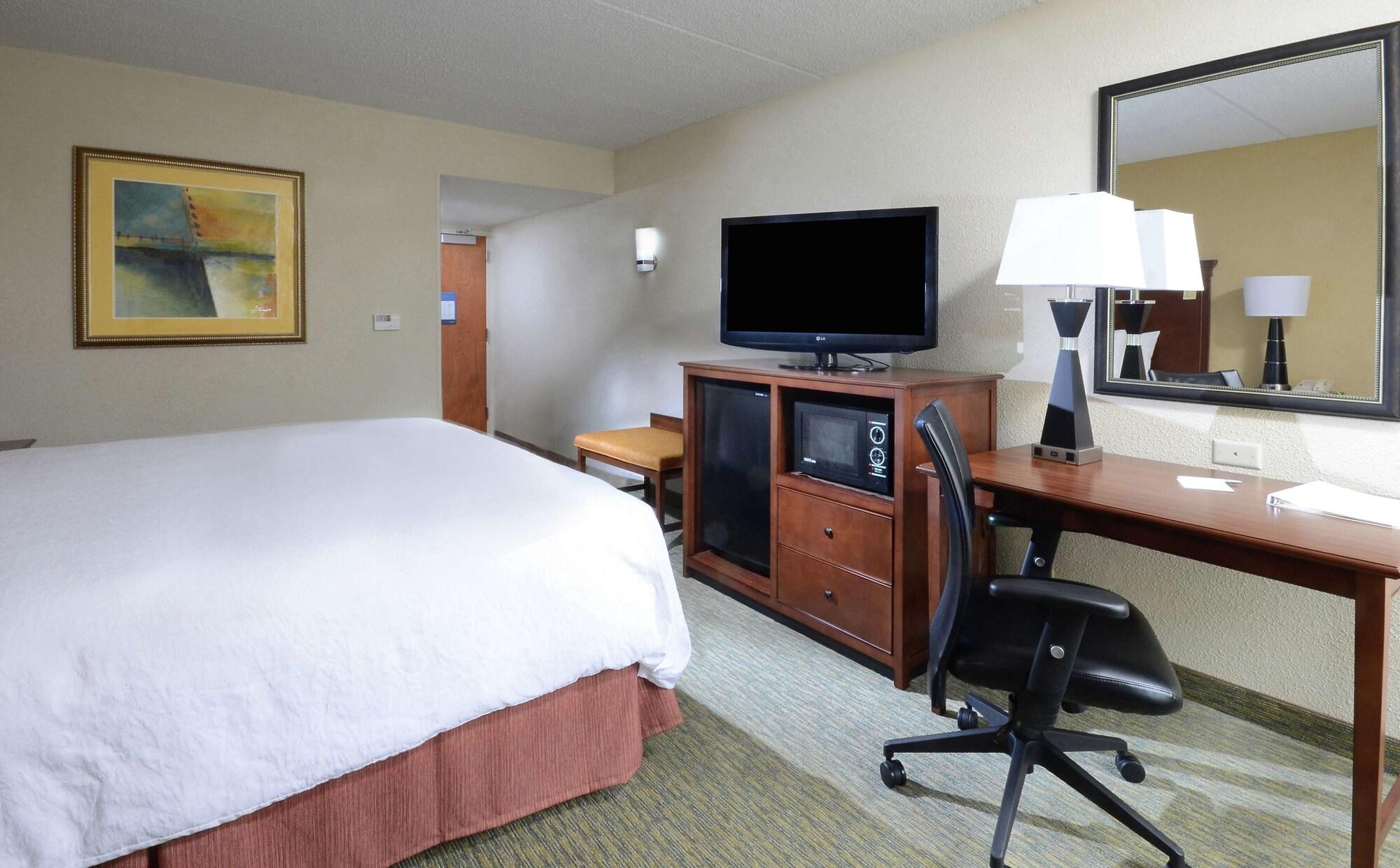 Hampton Inn Raleigh Durham Airport - photo 10