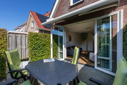 Vakantiehuis Domburg rustig gelegen op loopafstand van strand in Domburg, Netherlands