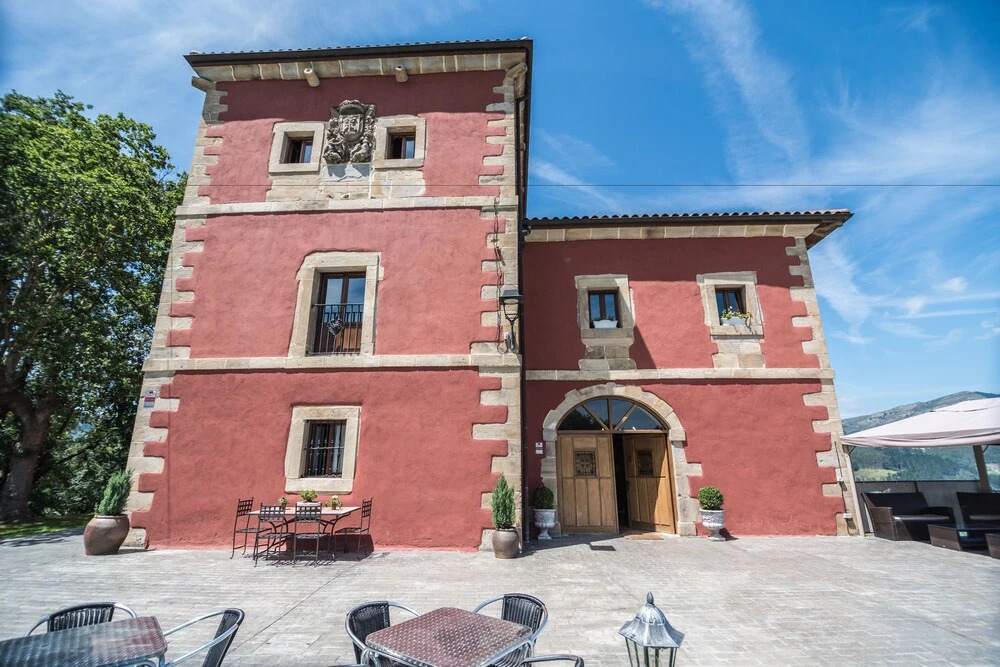Palacio Horkasitas - carbon neutral hotel in Unknown City
