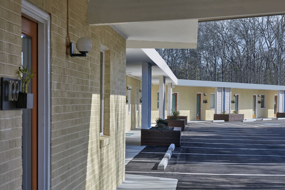 New South Motor Inn - photo 43
