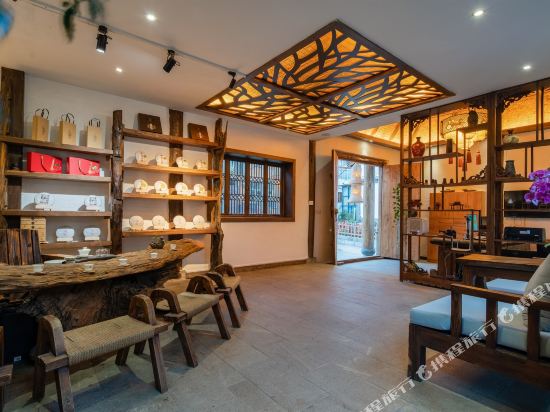 In The Clouds Boutique Inn in Lijiang, People's Republic of China