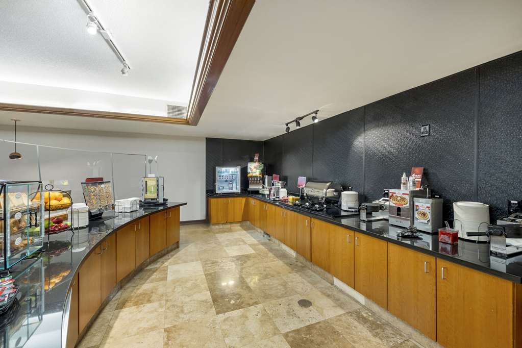 Best Western Plus Henderson Hotel - photo 29