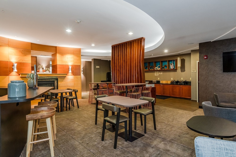 SpringHill Suites by Marriott Dayton South Miamisburg - photo 27