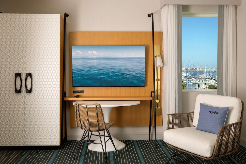 The Monsaraz San Diego Tapestry Collection by Hilton - photo 9