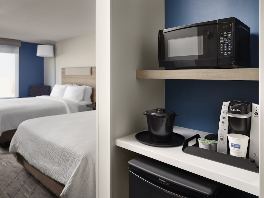 Holiday Inn Express Hotel & Suites Peru Lasalle Area by IHG - photo 20